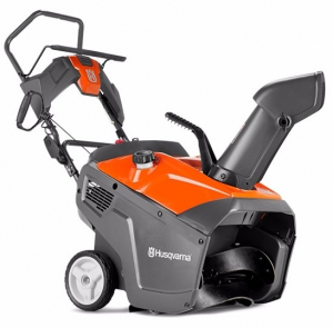 Снегоотбрасыватель Husqvarna ST 131 Снегоотбрасыватель Husqvarna ST 131